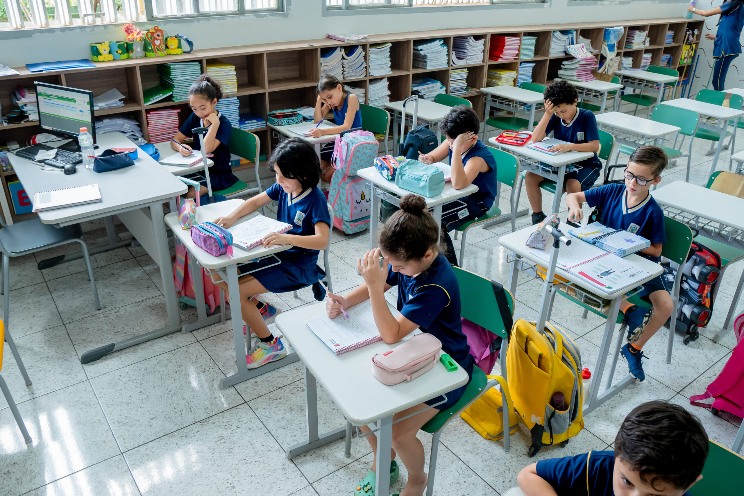 LIV - 2º Ano